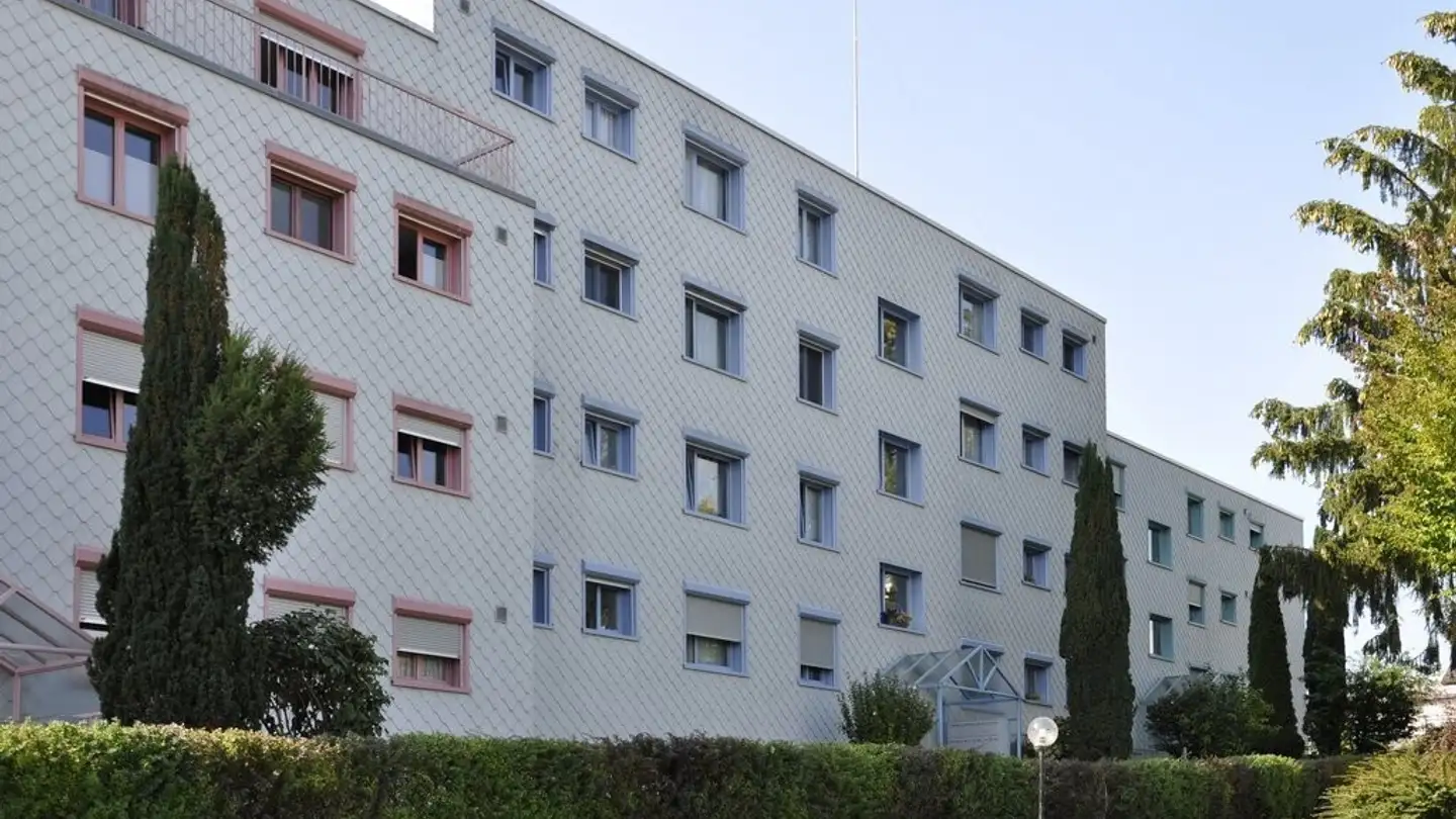 Appartement à louer - Mythenweg 4, 8634 Hombrechtikon