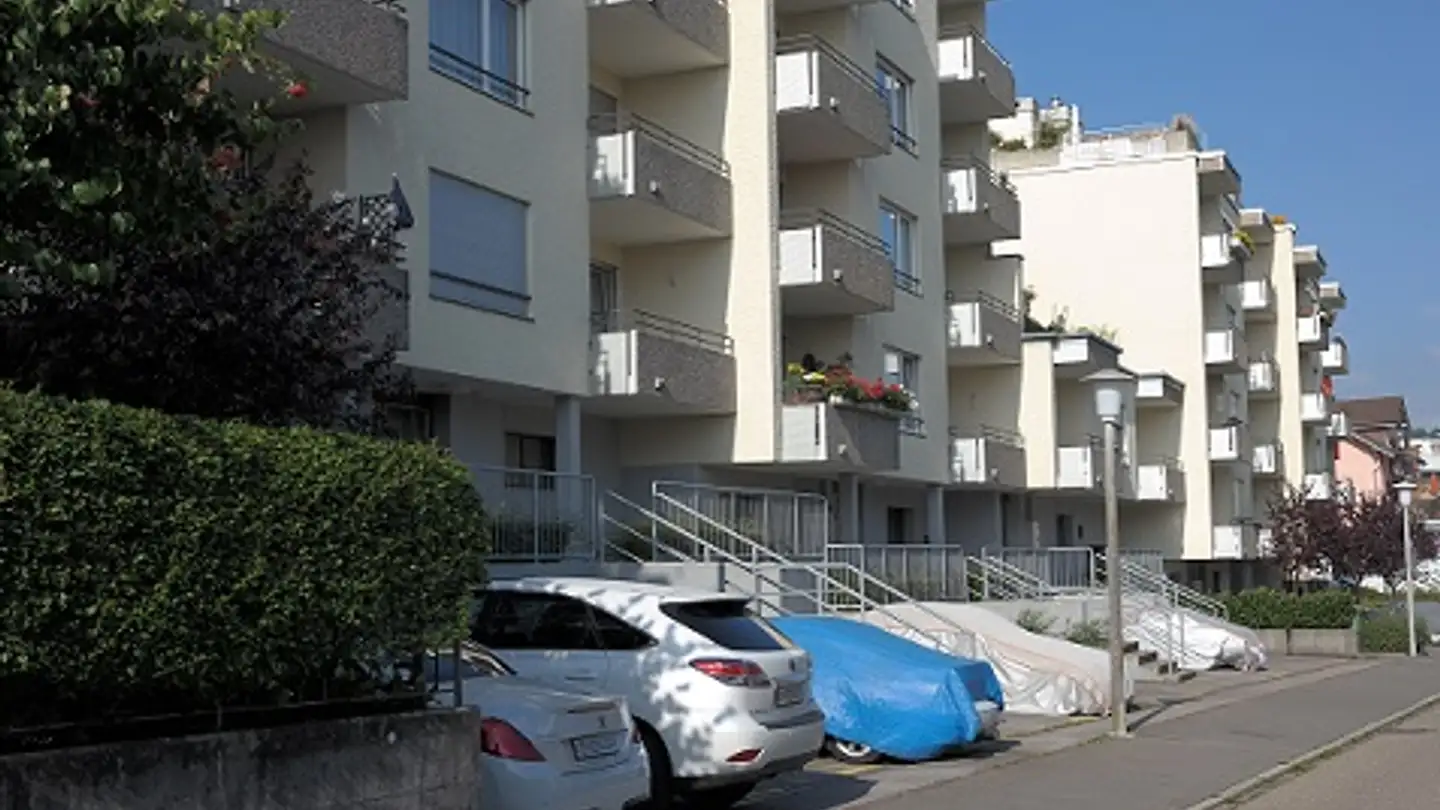 Parcheggio esterno in affitto - Zelgenstrasse 12, 8810 Horgen