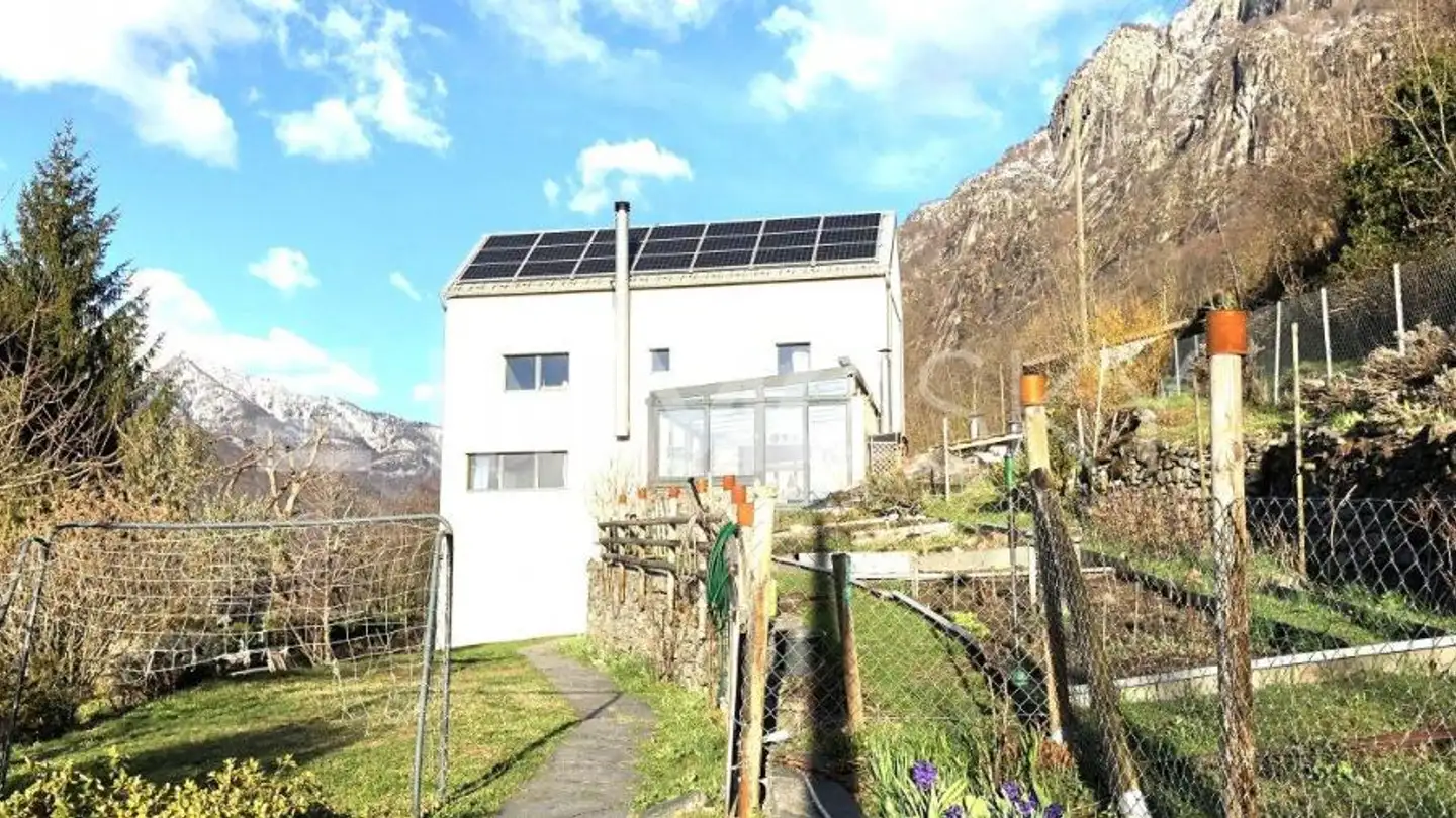 Single house for sale - 6661 Loco