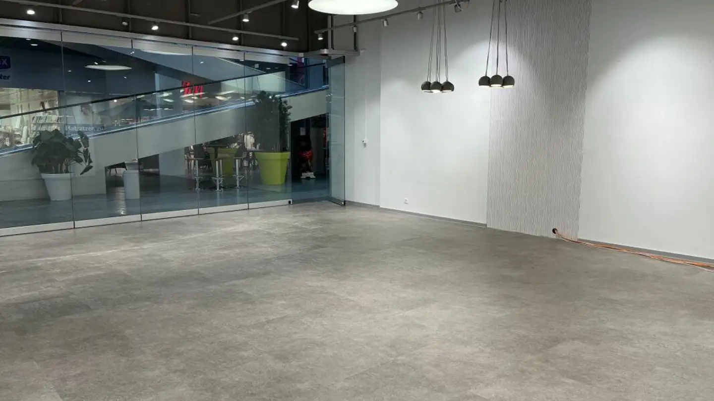 Negozio in affitto - Militärstrasse 9a, 6467 Schattdorf - Foto 2