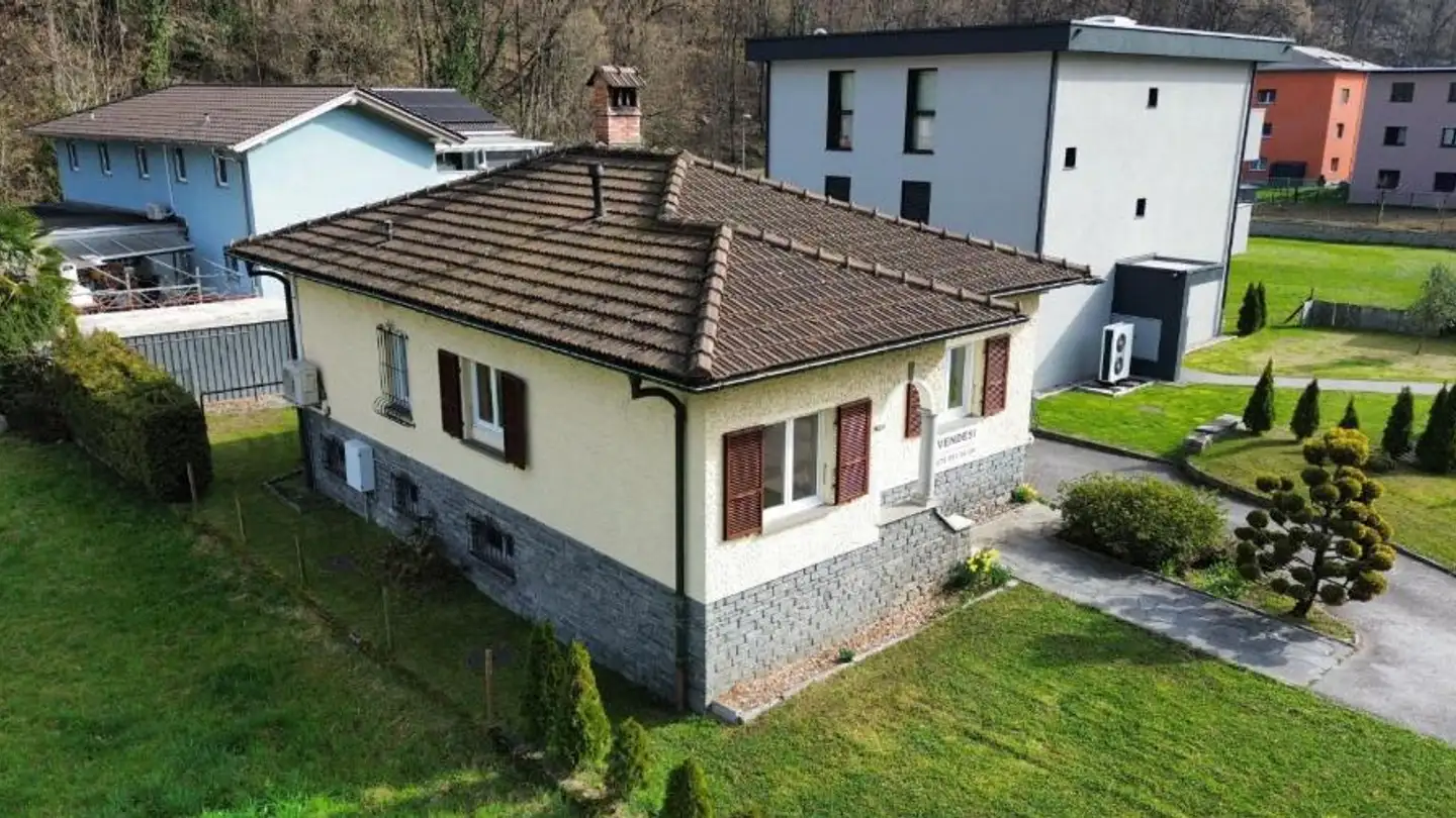 Single house for sale - 6742 Pollegio