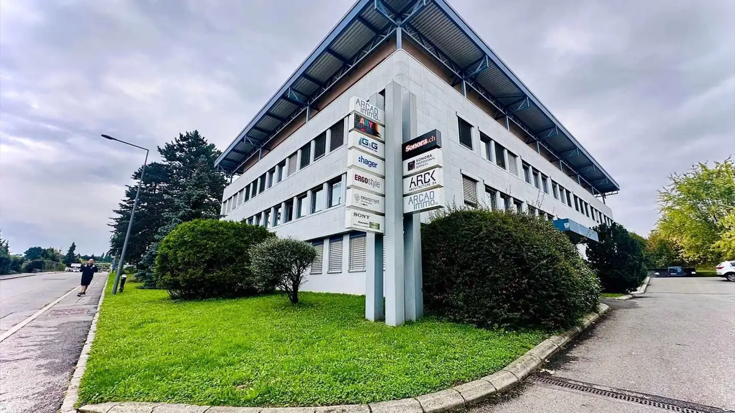 Commercial à louer - 1052 Le Mont-sur-Lausanne