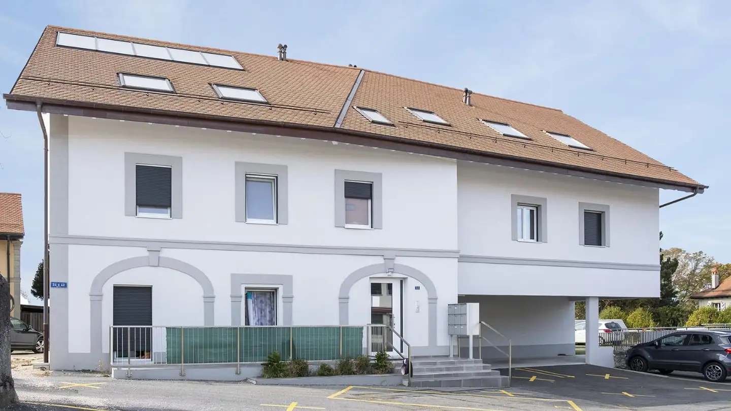 Place de parking extérieure à louer - Grand-Rue 32, 1302 Vufflens-la-Ville - Photo 2