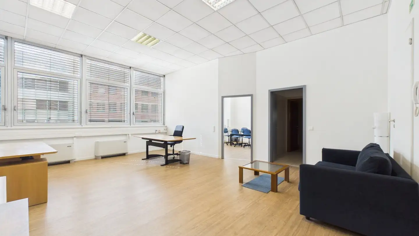 Spazio ufficio in affitto - Via Violino 1, 6928 Manno