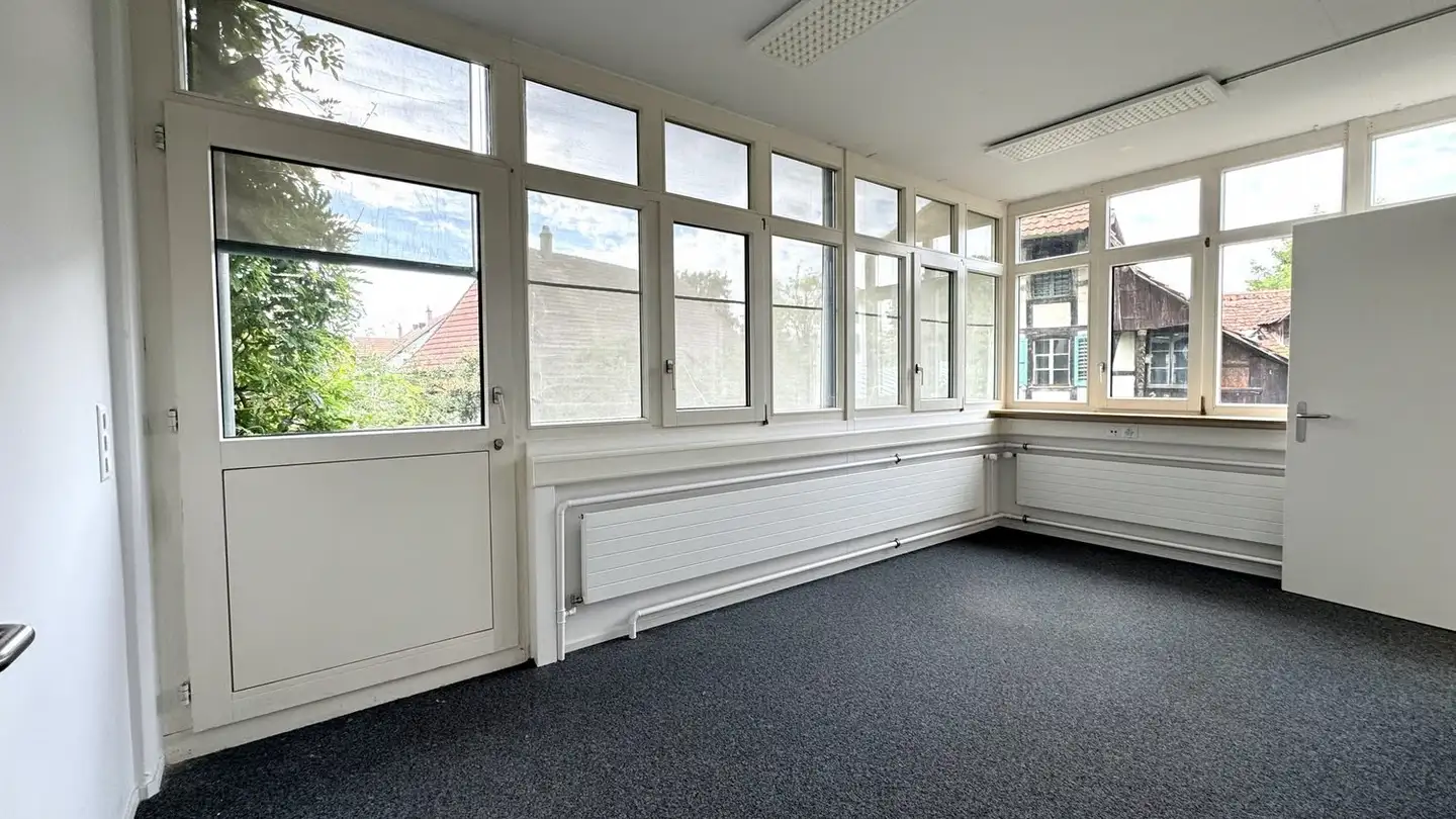Bureau à louer - Meiniswilstrasse 2, 4912 Aarwangen - Photo 3