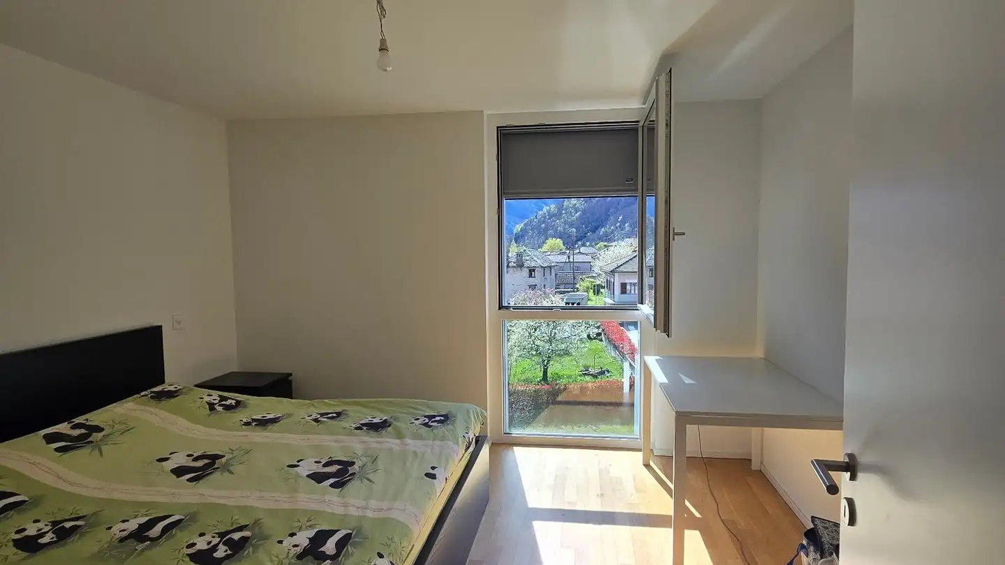 Appartement à louer - Piazza Stazione 14, 6537 Grono - Photo 4