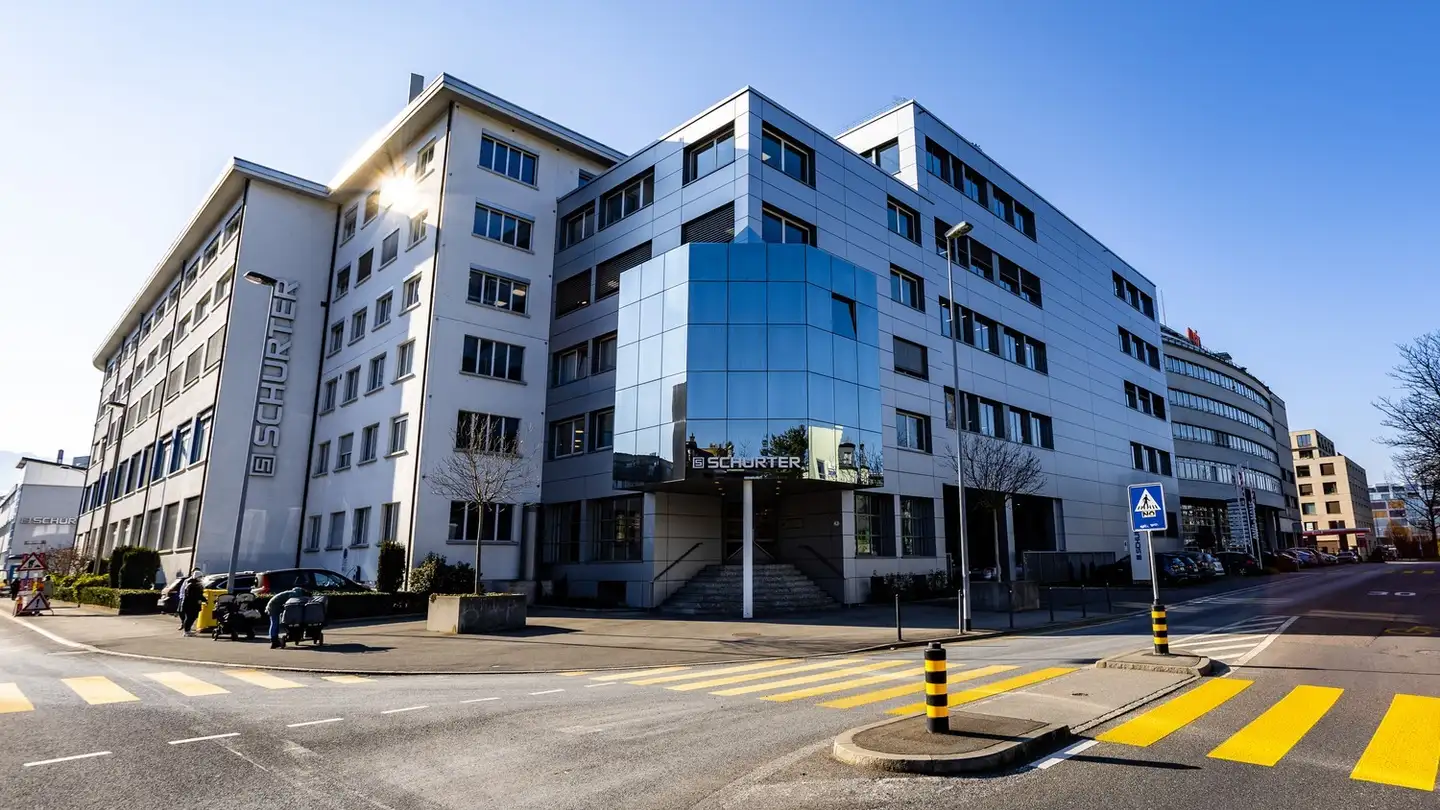 Commerciale in affitto - Werkhofstrasse 8, 6005 Luzern