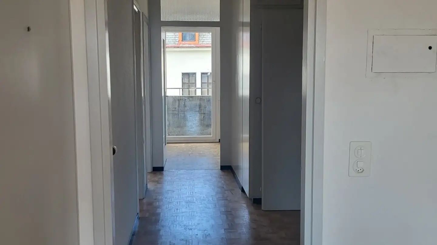 Apartment for rent - Rue Ernst-Schüler / Ernst-Schüler-Strasse 37, 2502 Biel/Bienne - Photo 4