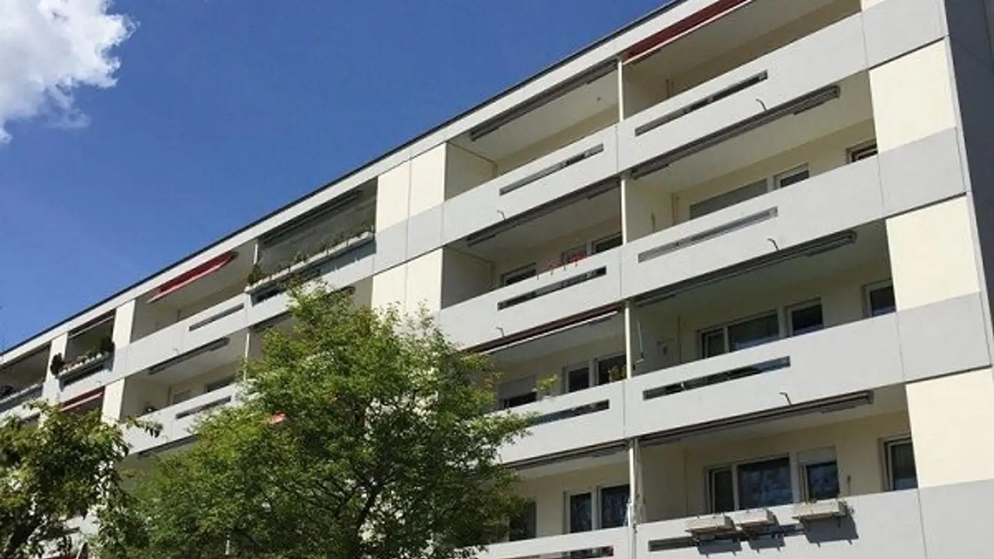 Outdoor parking space for rent - Bächimattstrasse 9, 3075 Rüfenacht BE