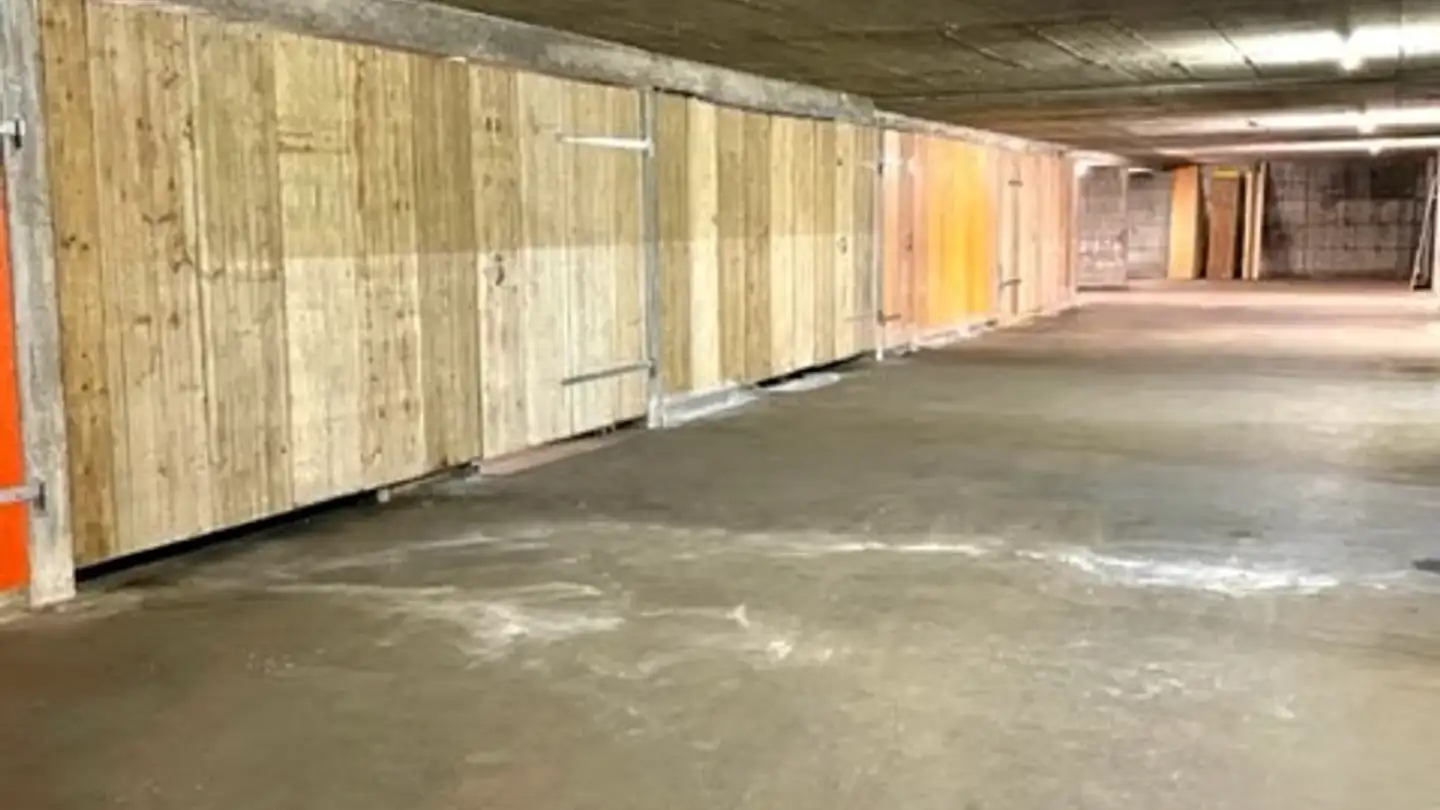 Espace de stockage à louer - Mattenstrasse 3, 2558 Aegerten