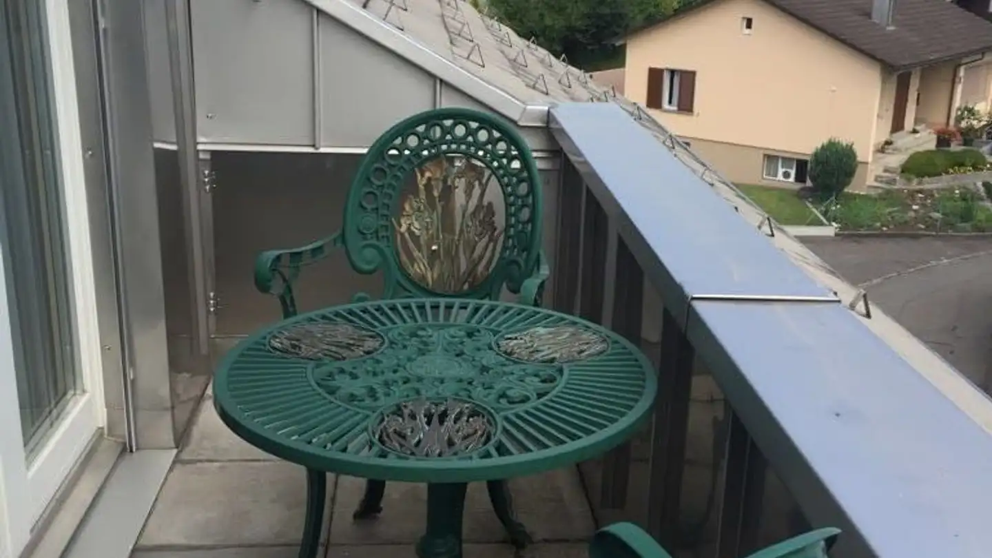 Dachgeschosswohnung mieten - Im Winkel 6, 8807 Freienbach