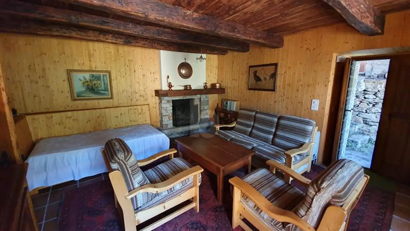 Chalet for sale - 6713 Malvaglia - Photo 2