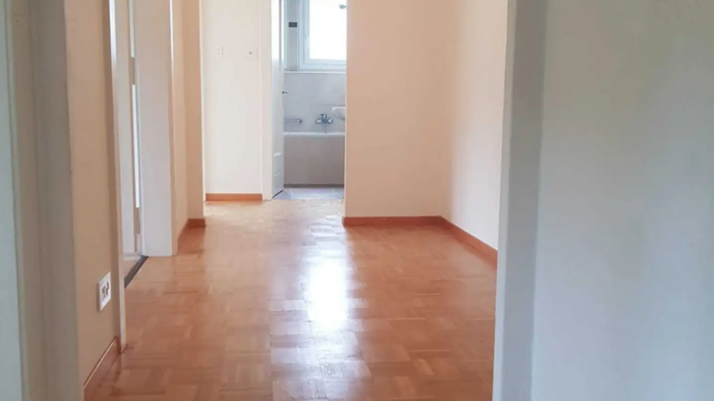 Wohnung mieten - Grand-Rue, 2416 Les Brenets - Foto 3