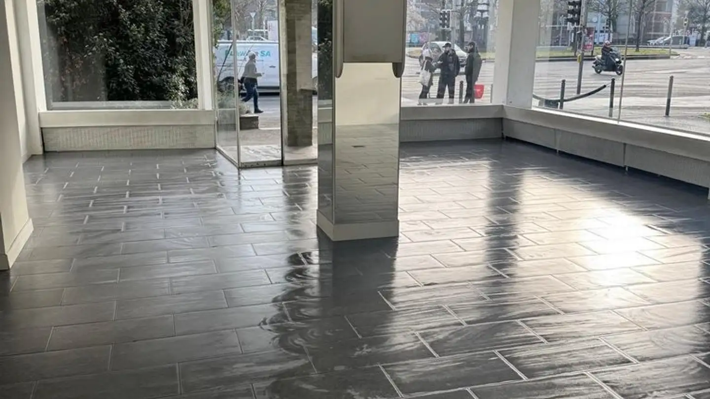 Geschäft mieten - Rue De Lyon 74, 1203 Genève