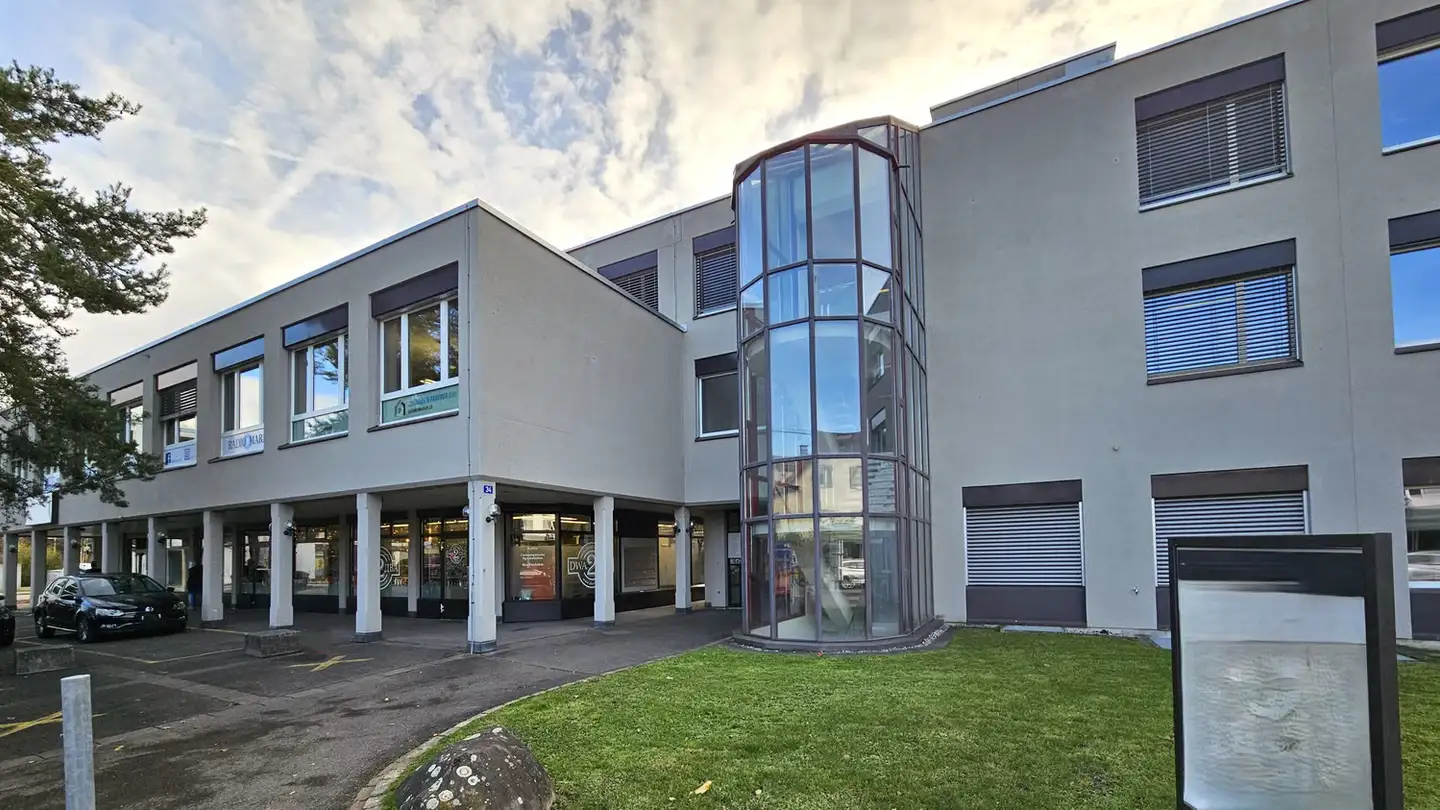 Spazio ufficio in affitto - Zürichstrasse 34, 8134 Adliswil