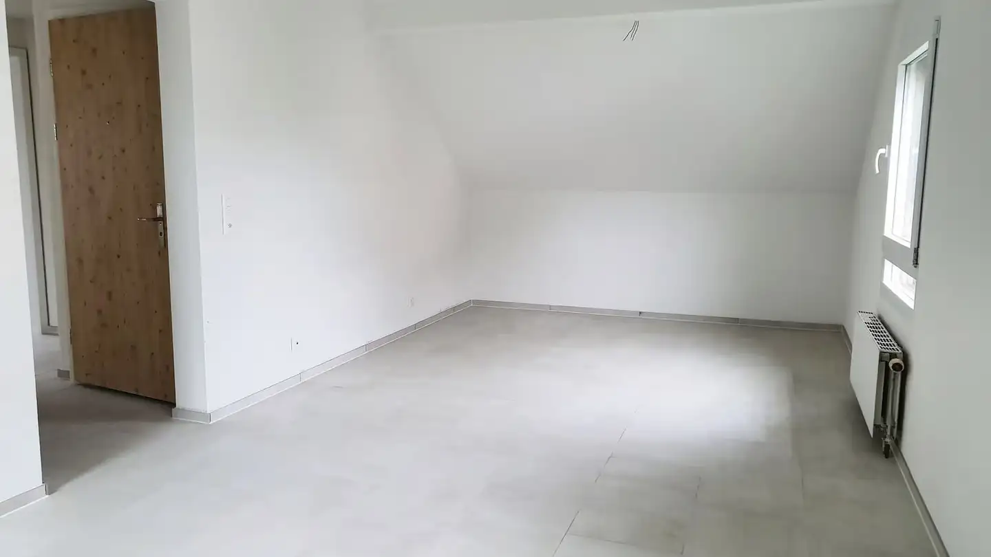 Dachgeschosswohnung mieten - 2502 Biel/Bienne - Foto 4