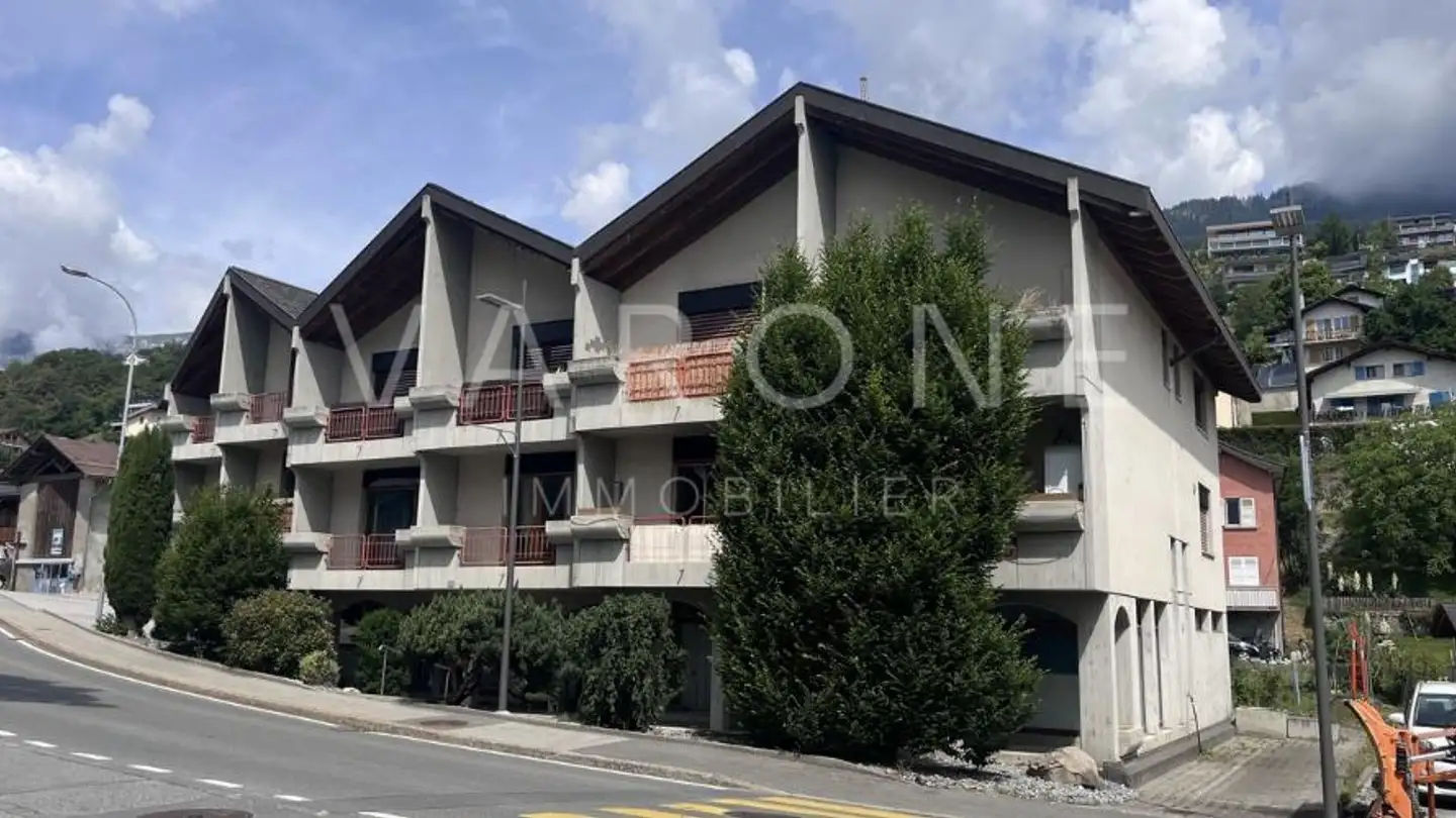 Mixed-use building for sale - Rue De Plandodin 45, 1965 Savièse - Photo 2