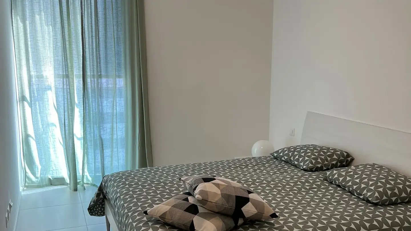 Appartamento ammobiliato in affitto - Via Geretta 8, 6900 Paradiso