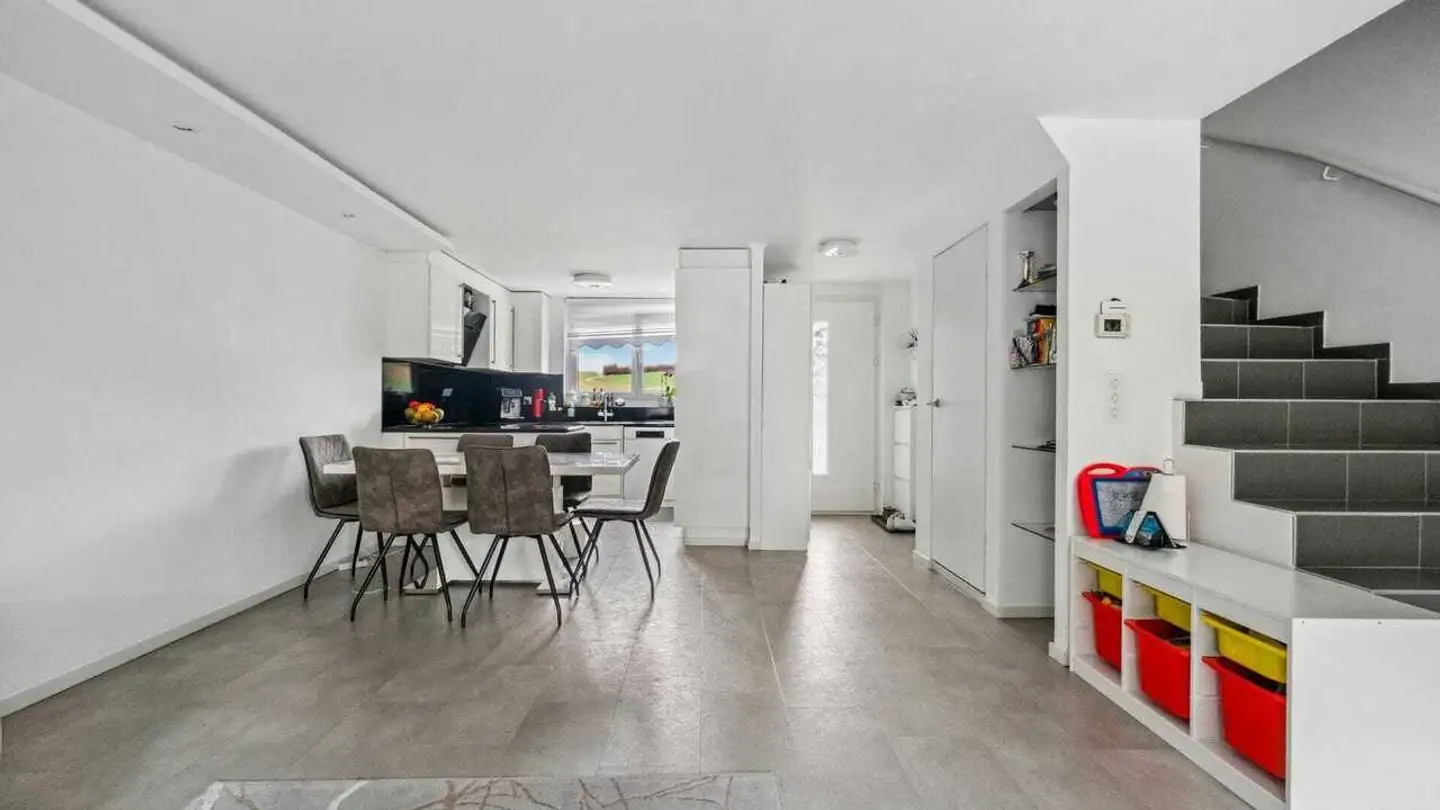 Row house for sale - 4304 Giebenach - Photo 4