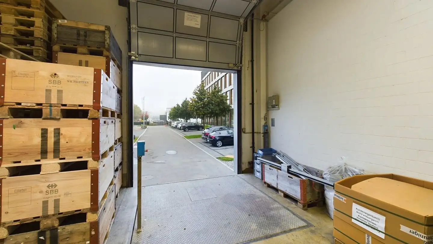 Commerciale in affitto - Riedstrasse 8, 6330 Cham - Photo 3