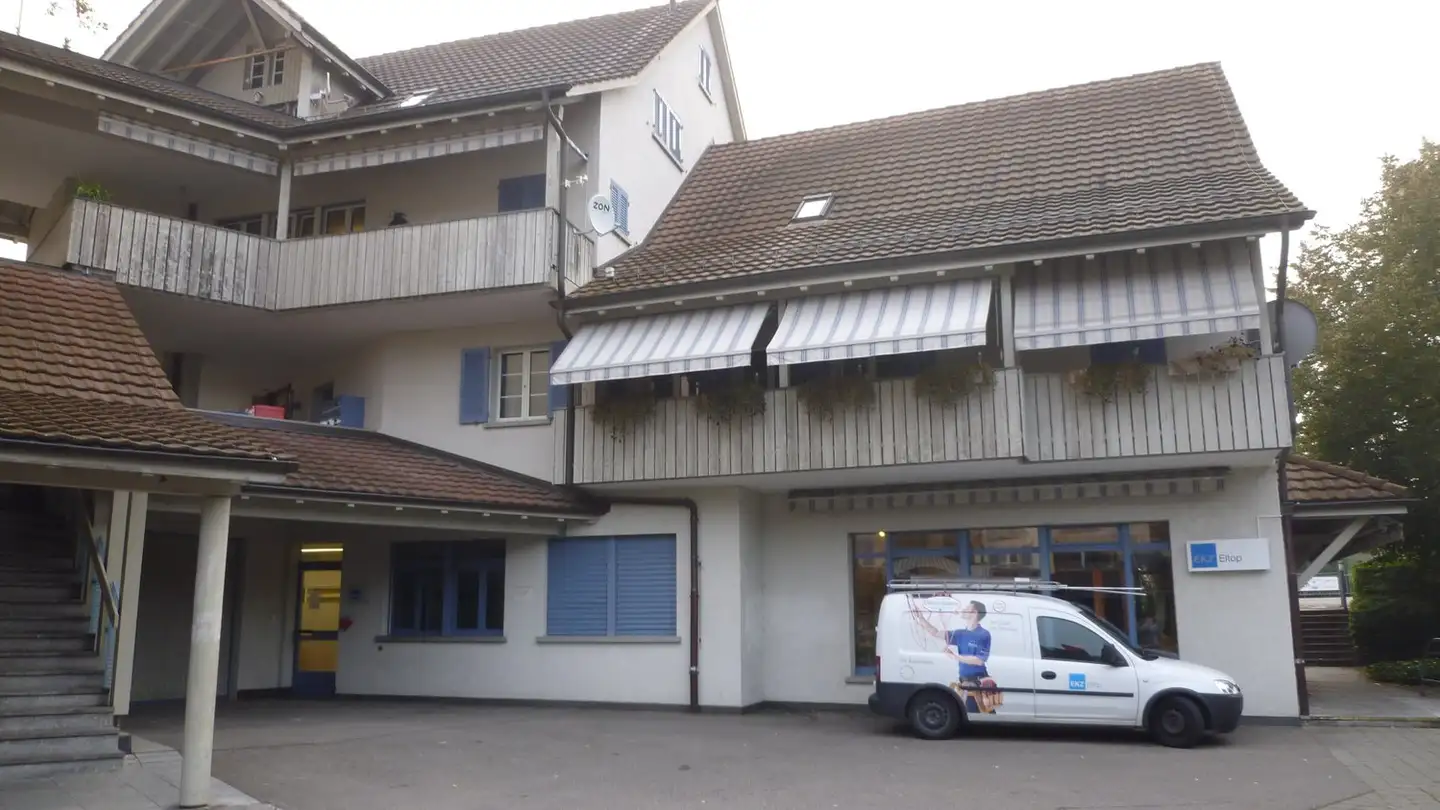 Spazio di archiviazione in affitto - Allmendzentrum 4, 8427 Rorbas - Photo 3