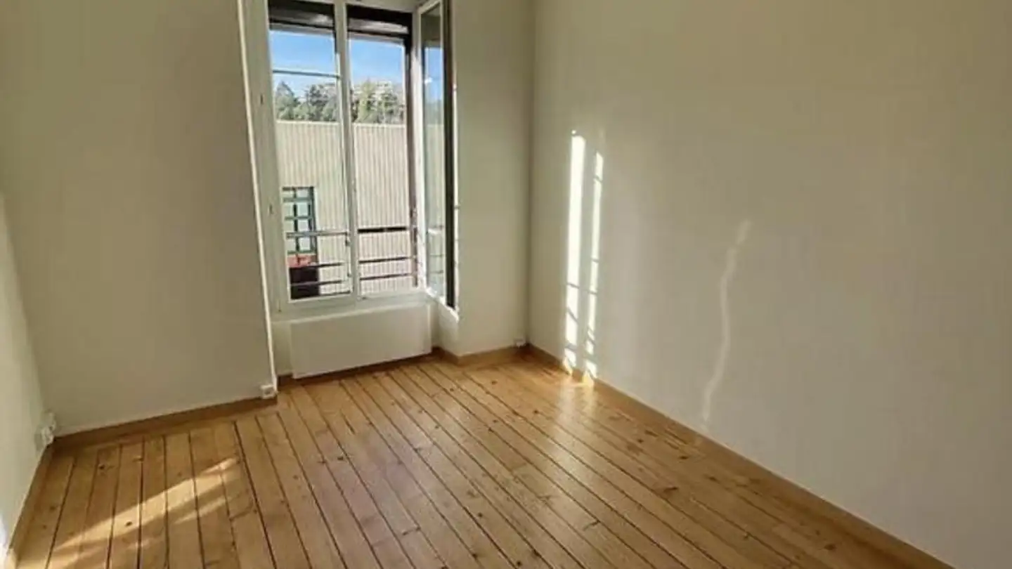 Apartment for rent - 1205 Genève - Photo 2