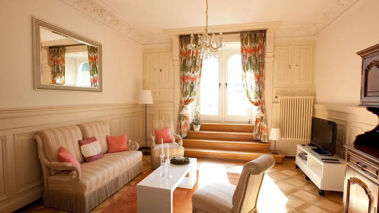 Dachgeschosswohnung mieten - Hauptstrasse 6, 8756 Mitlödi - Foto 3