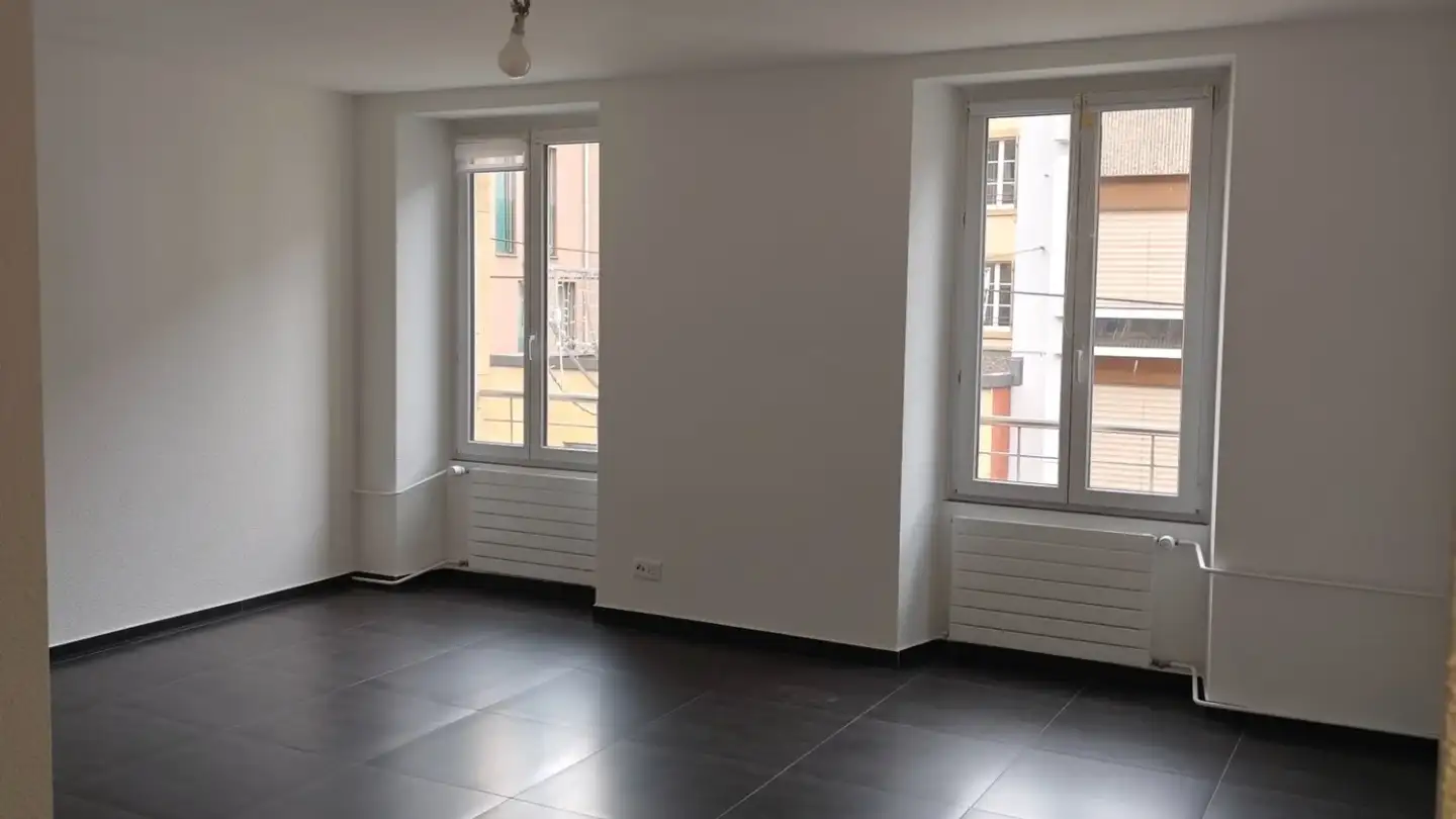 Wohnung mieten - Rue De L'écluse 15, 2000 Neuchâtel - Foto 2
