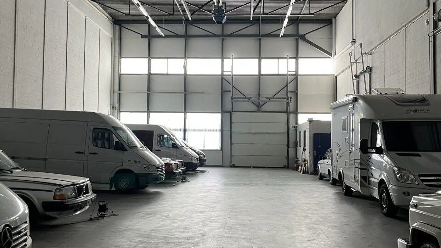 Commercial for rent - Industriestrasse 21, 5314 Kleindöttingen - Photo 3