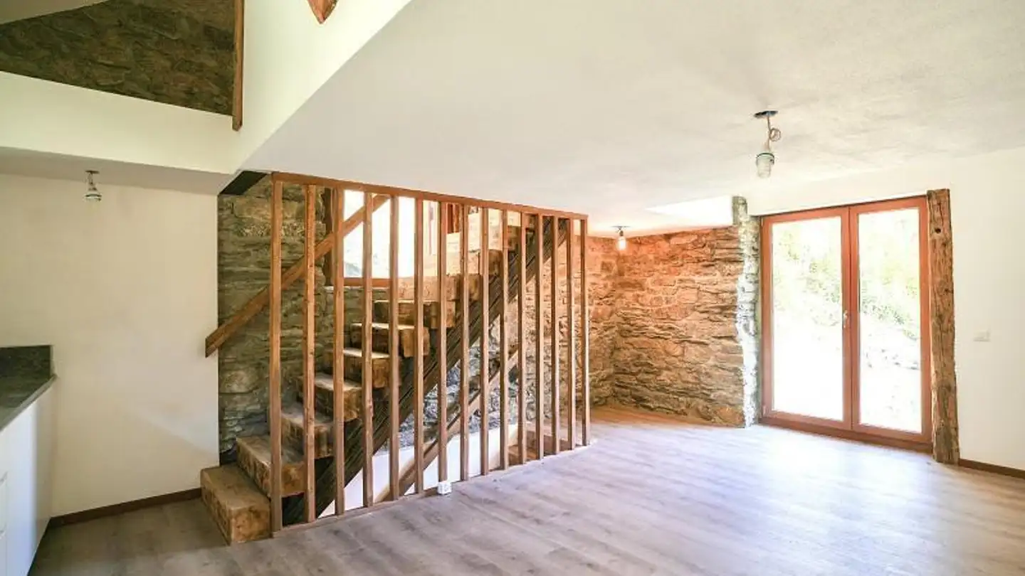 Casa in vendita - 6763 Osco - Photo 2