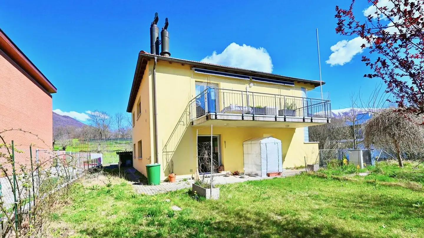 Apartment for sale - Pianca 24, 6953 Lugaggia
