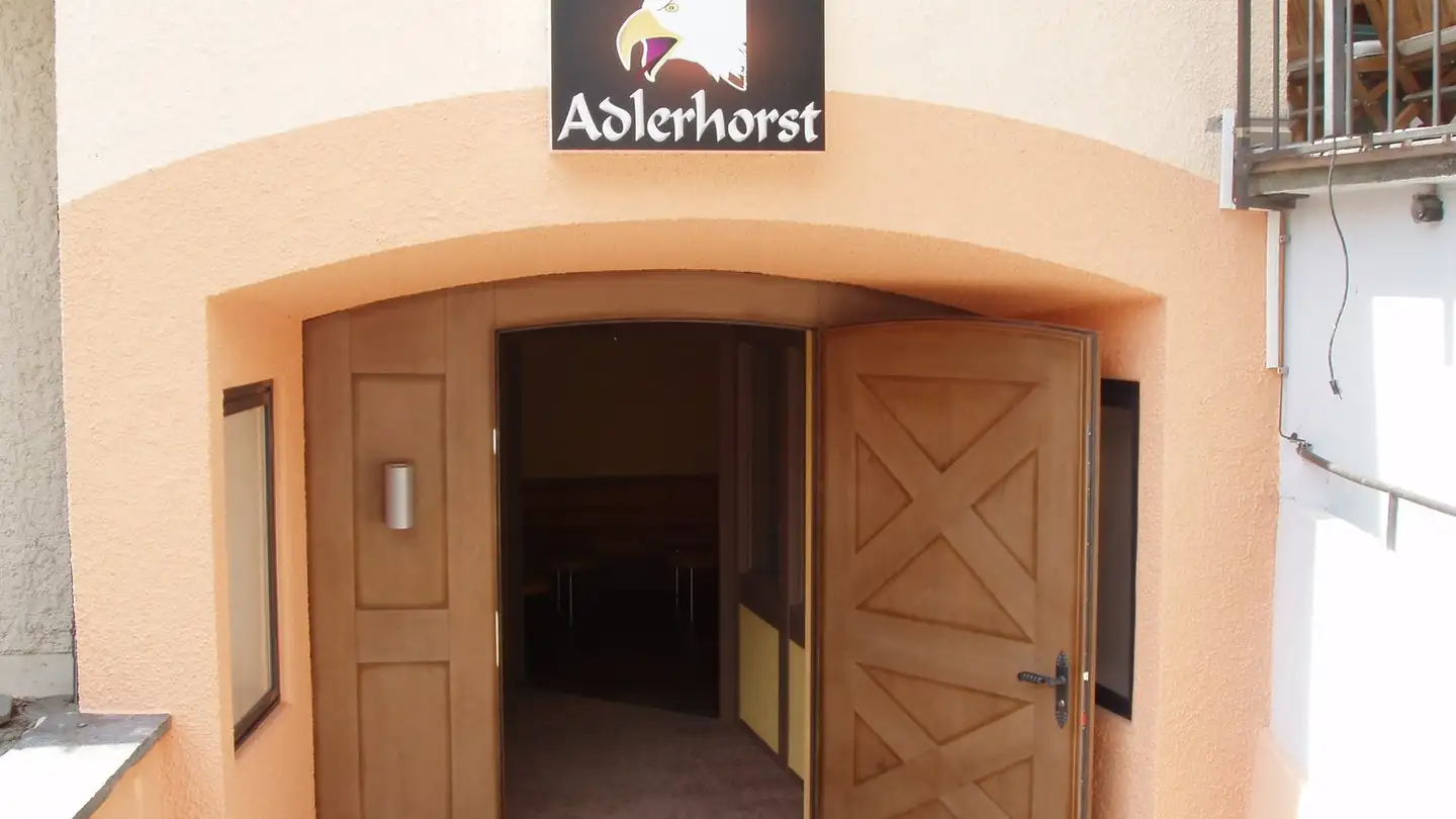 Bar for rent - Hauptstrasse 14, 6170 Schüpfheim - Photo 2