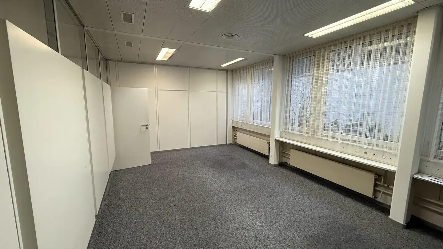 Office space for rent - Bächliackerweg 4, 4402 Frenkendorf - Photo 2