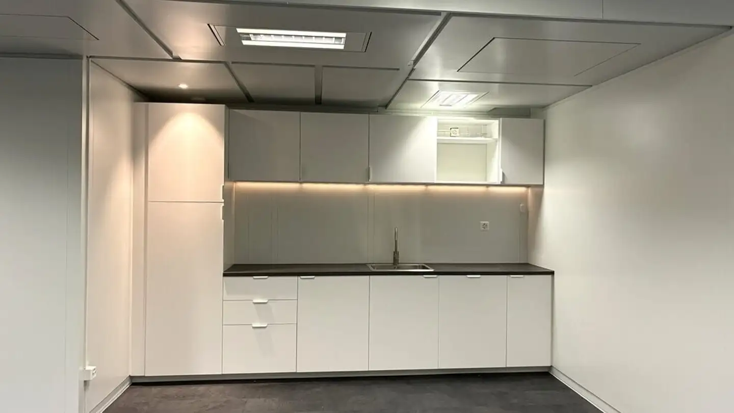 Office space for rent - Route De Pré-Bois 20, 1215 Genève - Photo 4