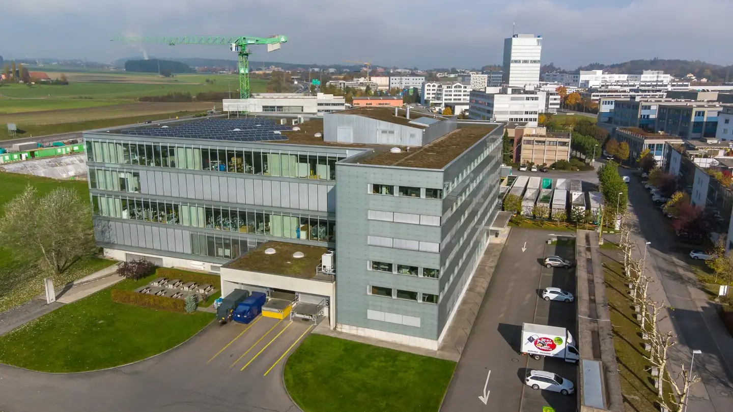 Immeuble industriel à louer - Riedstrasse 18, 6343 Rotkreuz - Photo 2