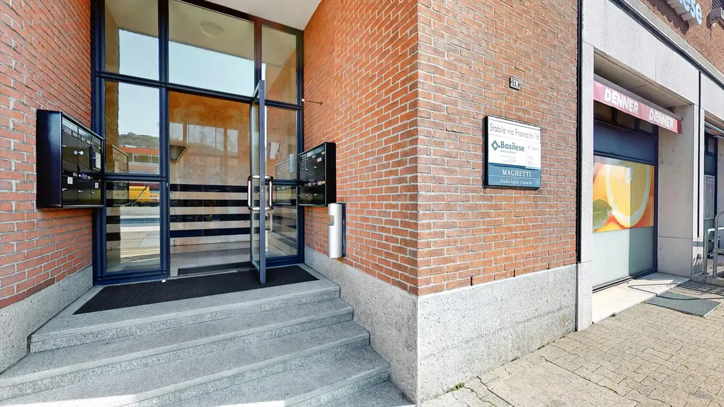 Storage space for rent - Via Stefano Franscini 10, 6850 Mendrisio