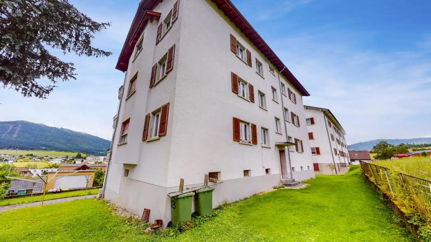 Residential building for sale - 2732 Reconvilier