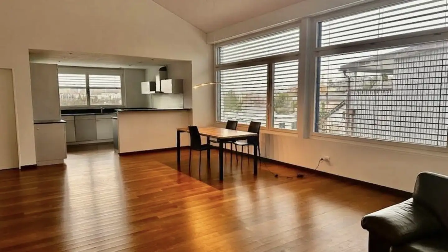 Wohnung mieten - Gstalderstrasse 3, 8134 Adliswil