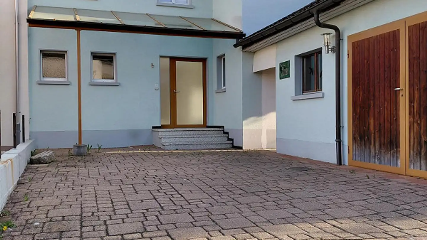 Casa bifamiliare in affitto - Delsbergerstrasse 140, 4242 Laufen - Foto 2
