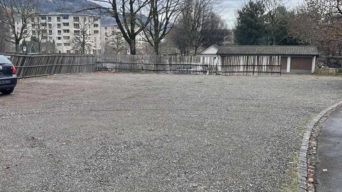 Place de parking extérieure à louer - Heidenerstrasse 12, 9450 Altstätten SG