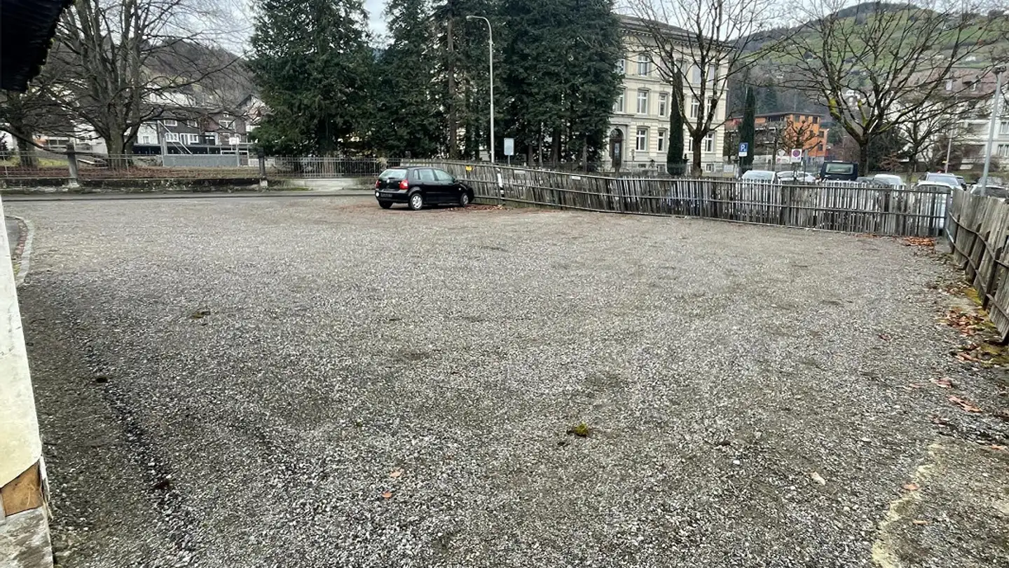 Place de parking extérieure à louer - Heidenerstrasse 12, 9450 Altstätten SG - Photo 3