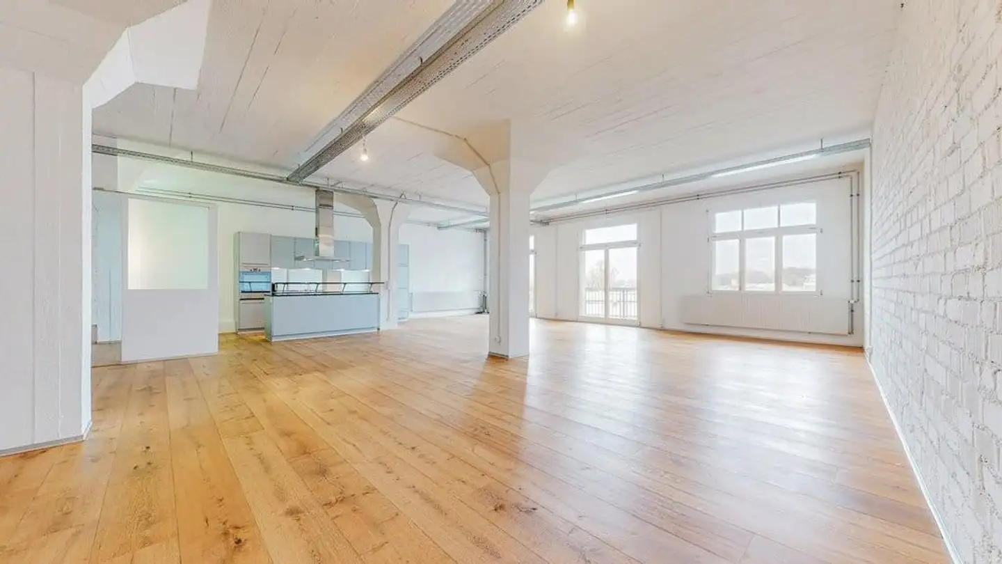 Loft à louer - Rue D'aarberg / Aarbergstrasse 7, 2560 Nidau - Photo 2