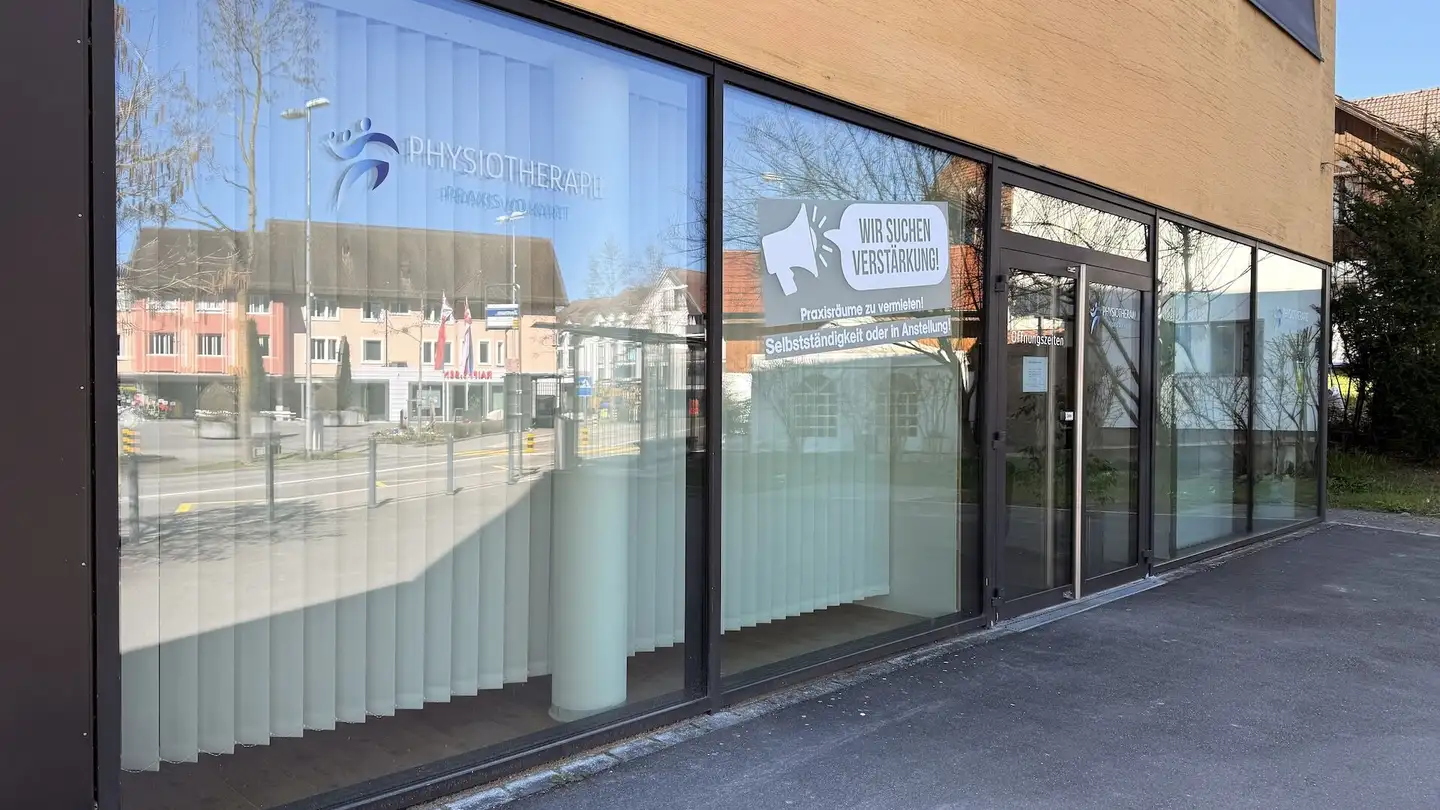 Spazio ufficio in affitto - Mitteldorfstrasse, 5612 Villmergen - Photo 2