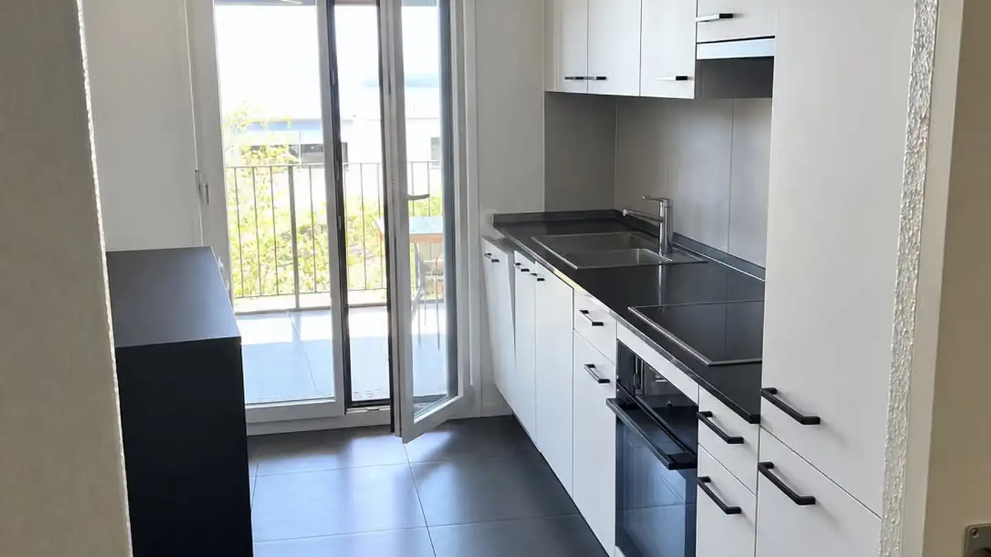 Appartement à louer - 2024 St-Aubin-Sauges - Photo 2