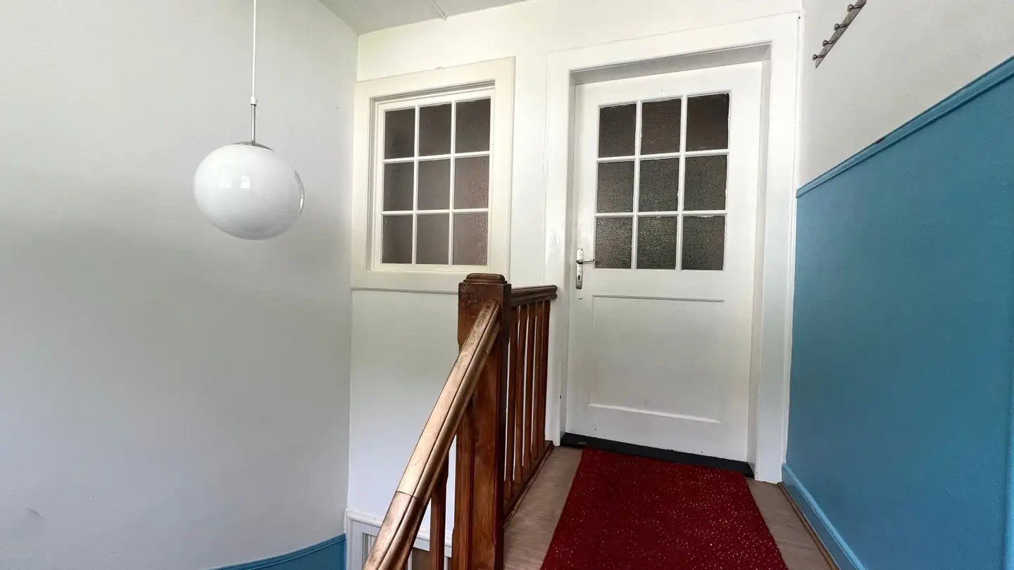 Attic flat for rent - Zihlstrasse, 6354 Vitznau - Photo 2