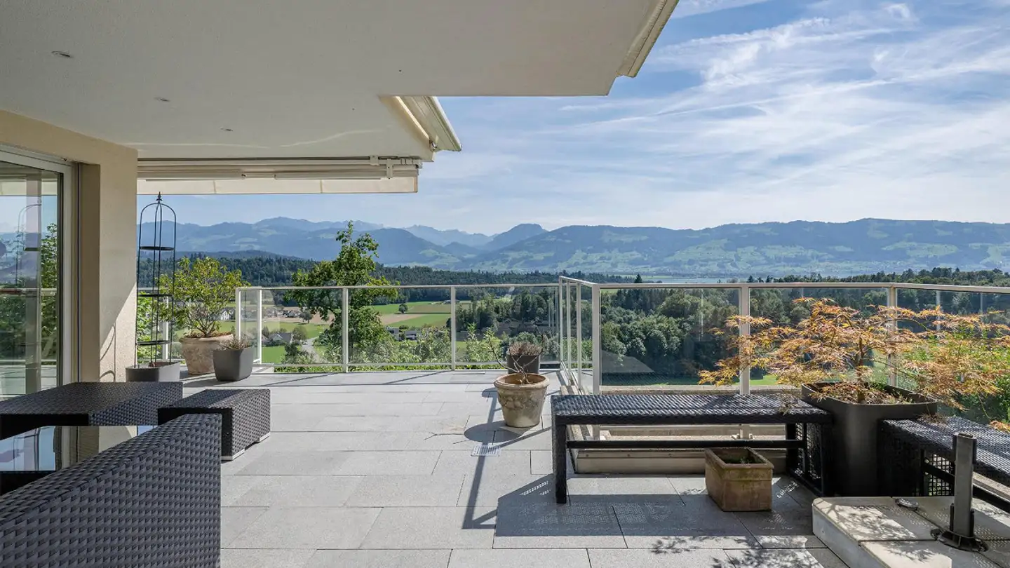 Appartamento in vendita - 8645 Jona