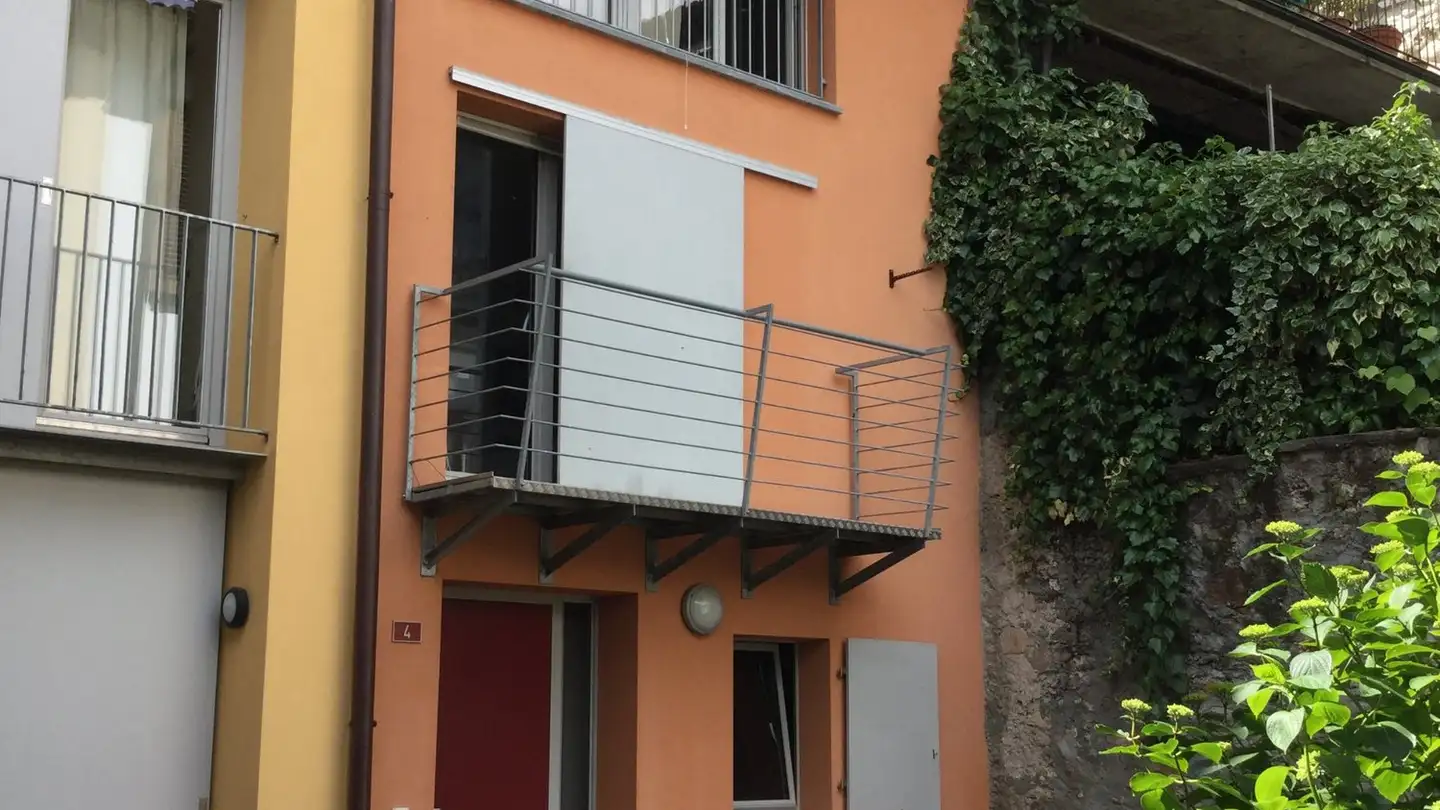 Single house for sale - 6984 Pura