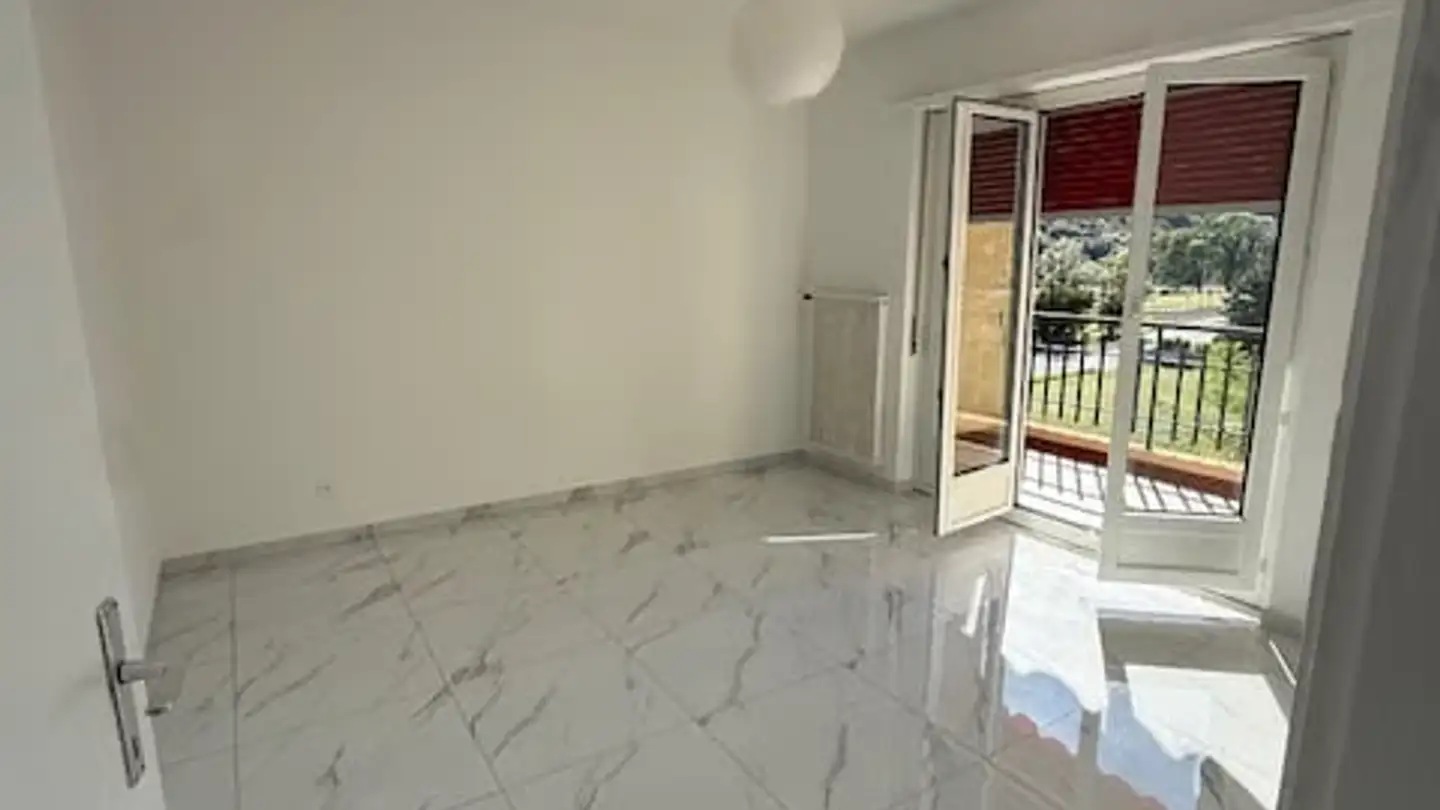 Apartment for rent - Via Mesolcina 25, 6533 Lumino - Photo 3