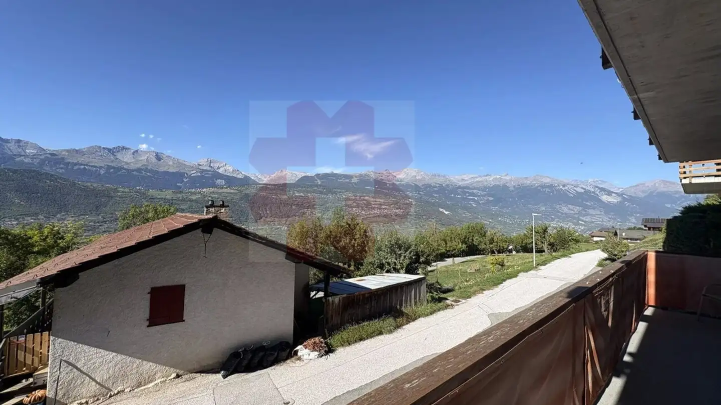 Chalet for sale - 3979 Grône - Photo 2
