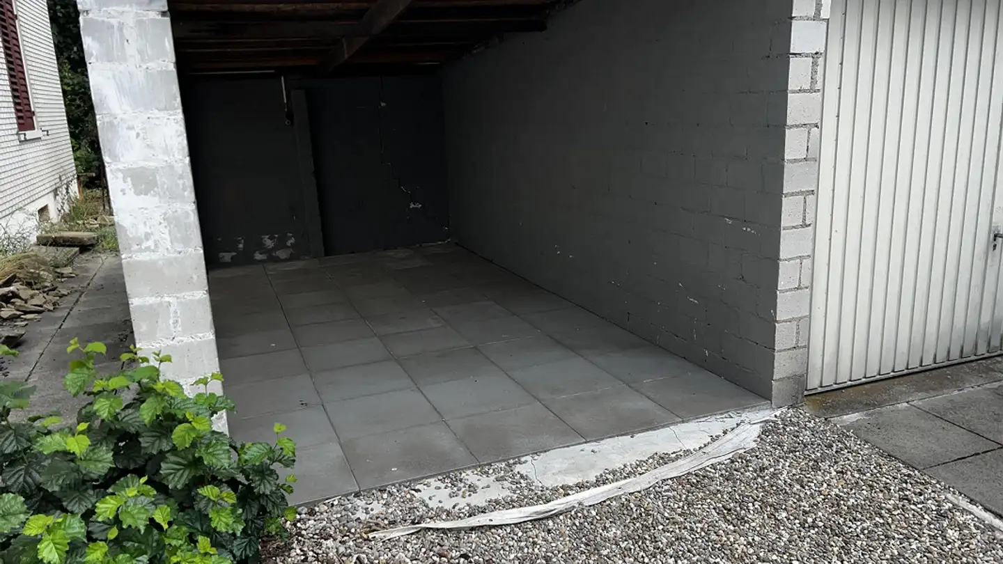 Überdachter Parkplatz mieten - Bernstrasse, 4852 Rothrist - Foto 3